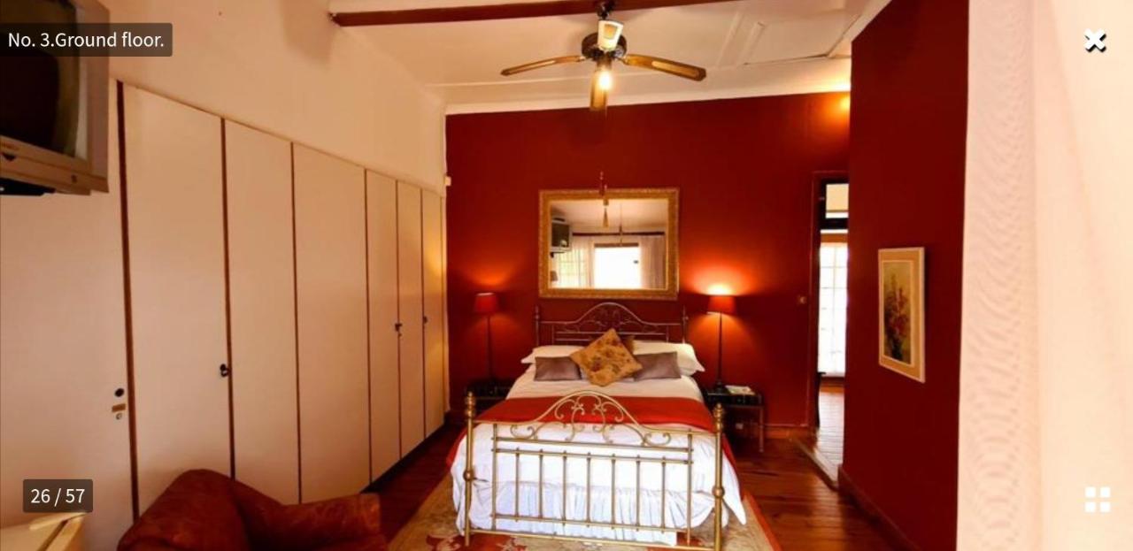 Royston Hall Historical Guesthouse Umtentweni ภายนอก รูปภาพ