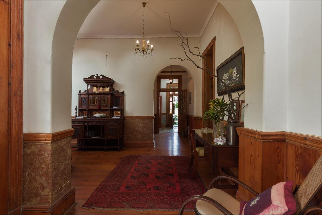 Royston Hall Historical Guesthouse Umtentweni ภายนอก รูปภาพ