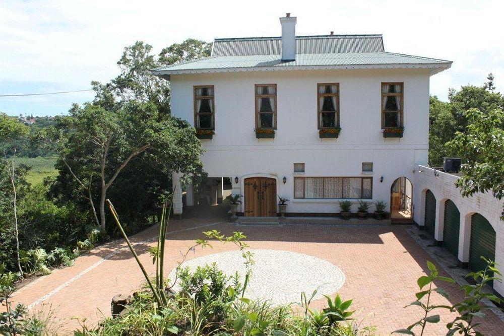 Royston Hall Historical Guesthouse Umtentweni ภายนอก รูปภาพ